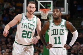 《PUBGMobile》《星际纷争》全服大赛，高手云集打造传奇！