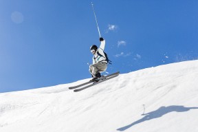 《堡垒之夜》“未来城”赛季，极致创意引爆全场！